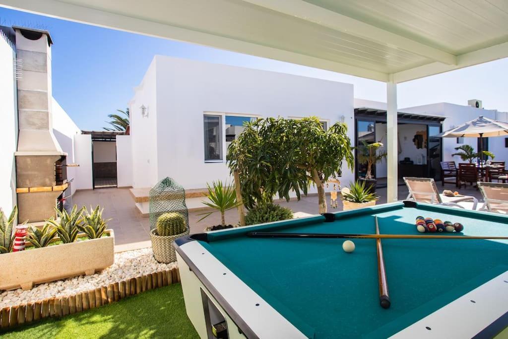 Villa Mario Lanzarote Плая Бланка Екстериор снимка